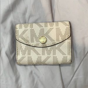 Business card holder